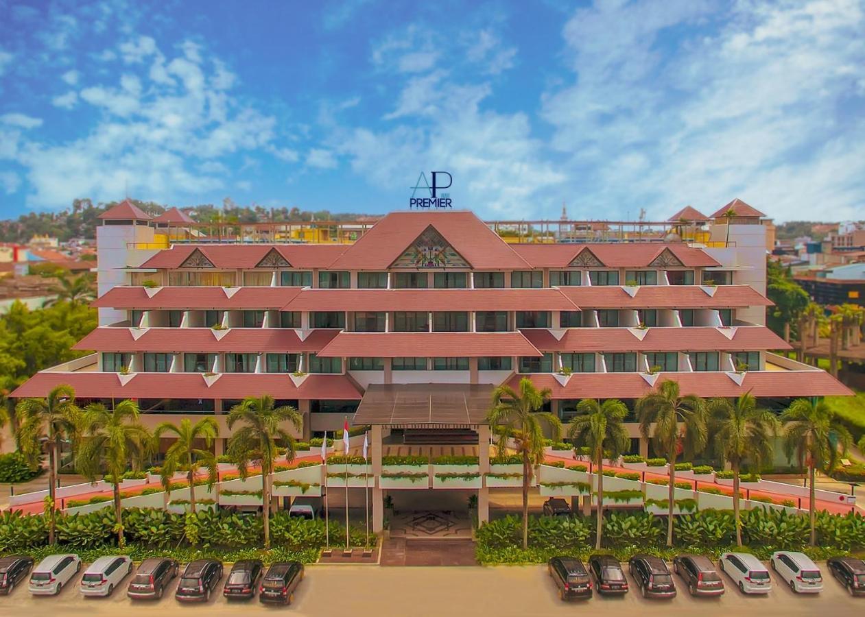 แทรเวลลอดจ์ บาตัม Hotel นาโกยา ภายนอก รูปภาพ