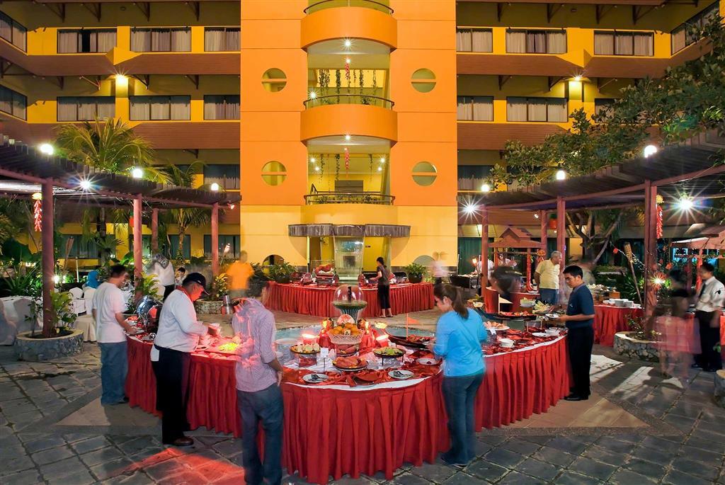 แทรเวลลอดจ์ บาตัม Hotel นาโกยา ร้านอาหาร รูปภาพ