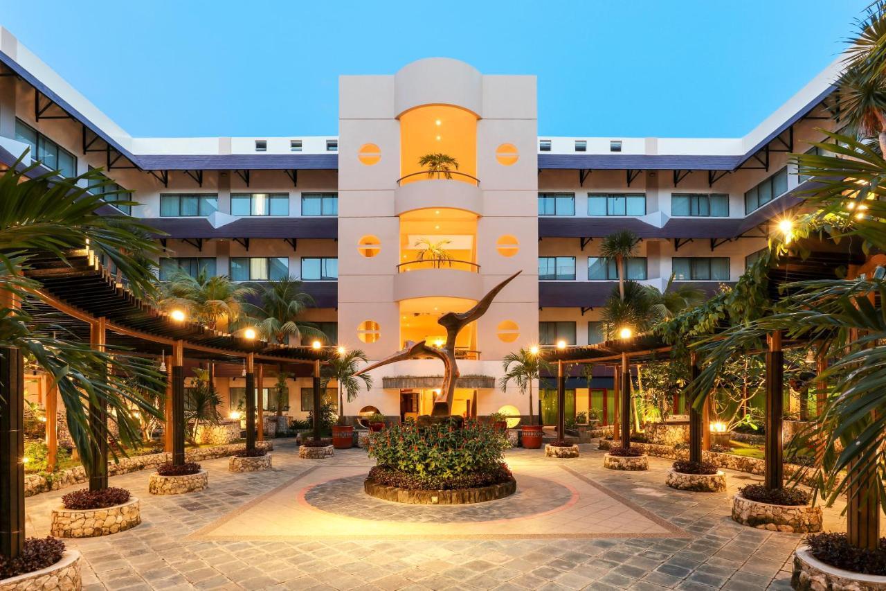 แทรเวลลอดจ์ บาตัม Hotel นาโกยา ภายนอก รูปภาพ